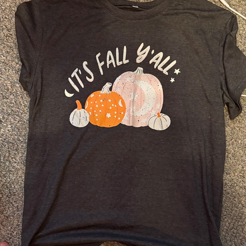 Women’s Gray Fall Graphic T-Shirt